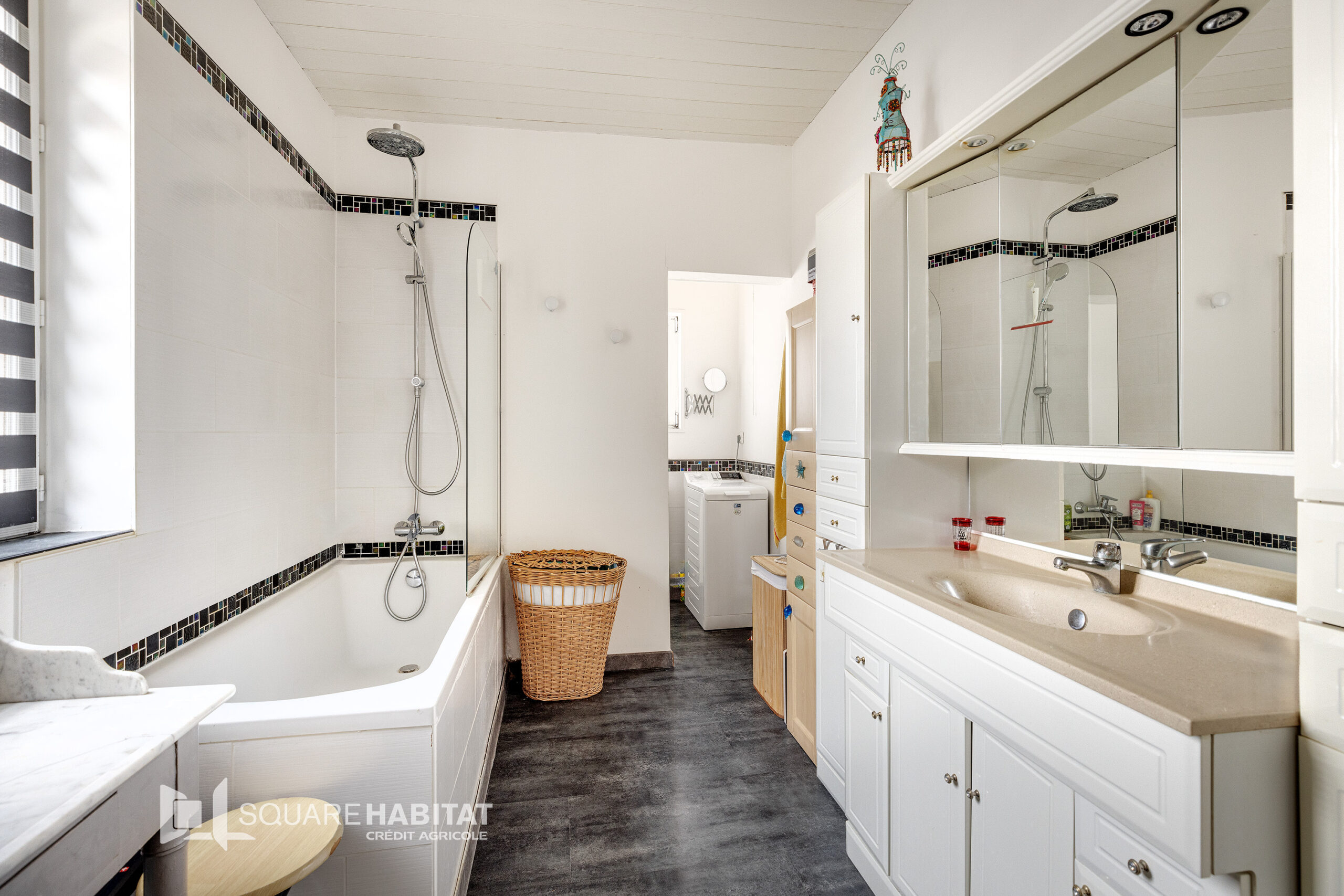 Croix, Maison de132 m2, 4 chambres et jardin  Sous compromis 