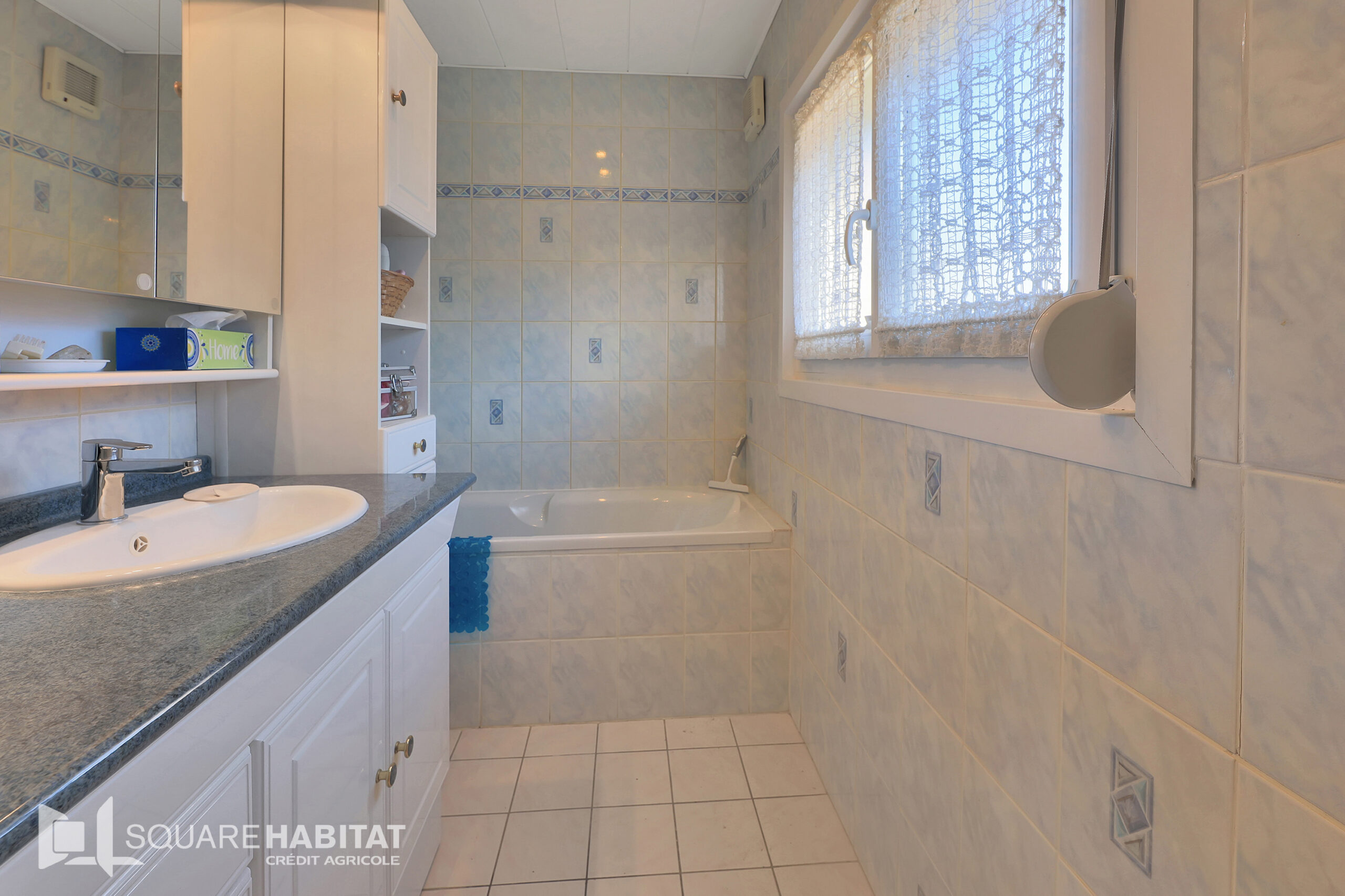 Maison 4 Chambres garage jardin  Sous compromis 