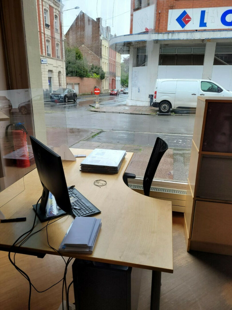 Local commercial 90 m²