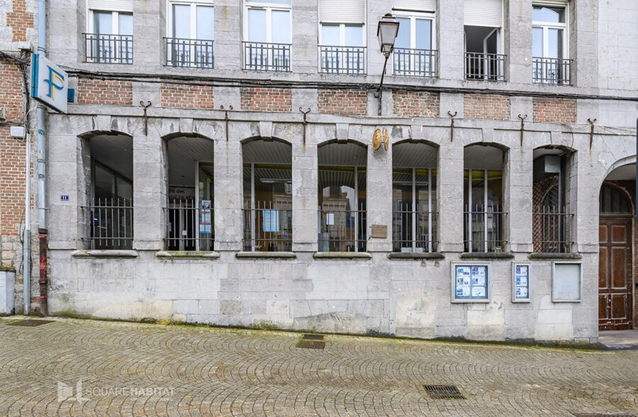 Locaux 577 m²