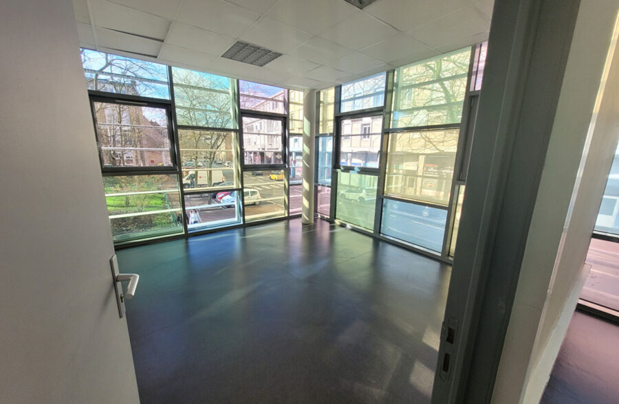 Bureaux Douai 4 pièce(s) 90 m2