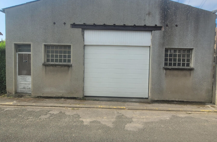 Entrepôt – Hangar 350 m²
