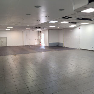 Local commercial 159 m²