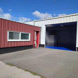 Local d’activité 240 m²