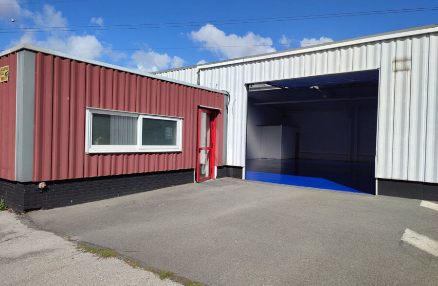Local d’activité 240 m²