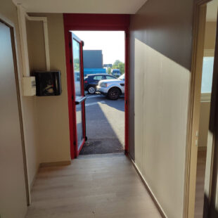 Local d’activité 240 m²
