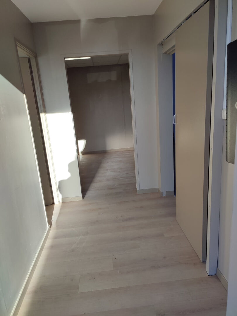 Local d’activité 240 m²