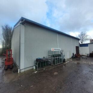 Entrepôt / local industriel La Chapelle D’armentières 1 pièce(s) 150 m2