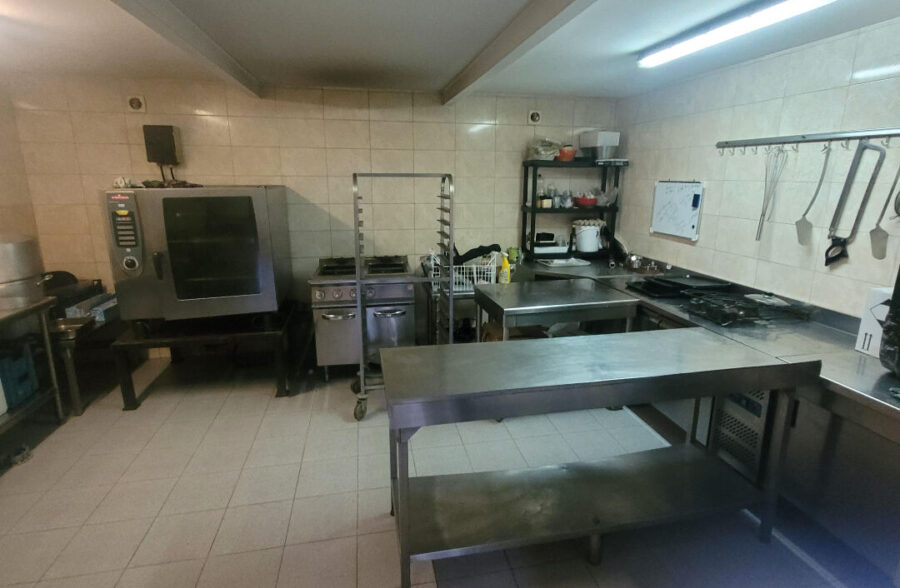 Entrepôt / local industriel La Chapelle D’armentières 1 pièce(s) 150 m2