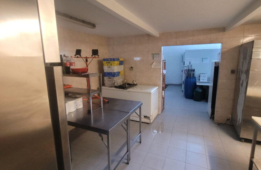 Entrepôt / local industriel La Chapelle D’armentières 1 pièce(s) 150 m2