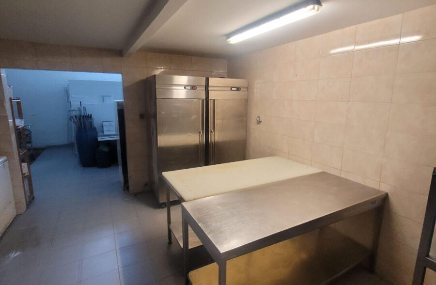 Entrepôt / local industriel La Chapelle D’armentières 1 pièce(s) 150 m2