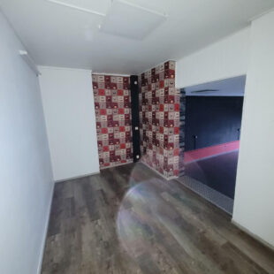 Local commercial  1 pièce(s) 40 m2
