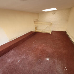 Local commercial 85 m²