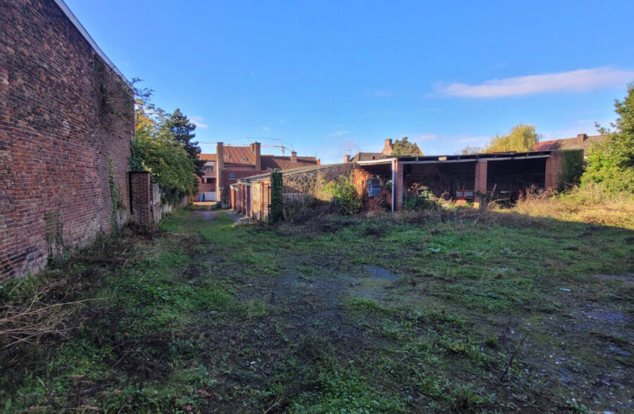 Entrepôt – Hangar 330 m²