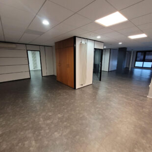 Bureaux 238 m²