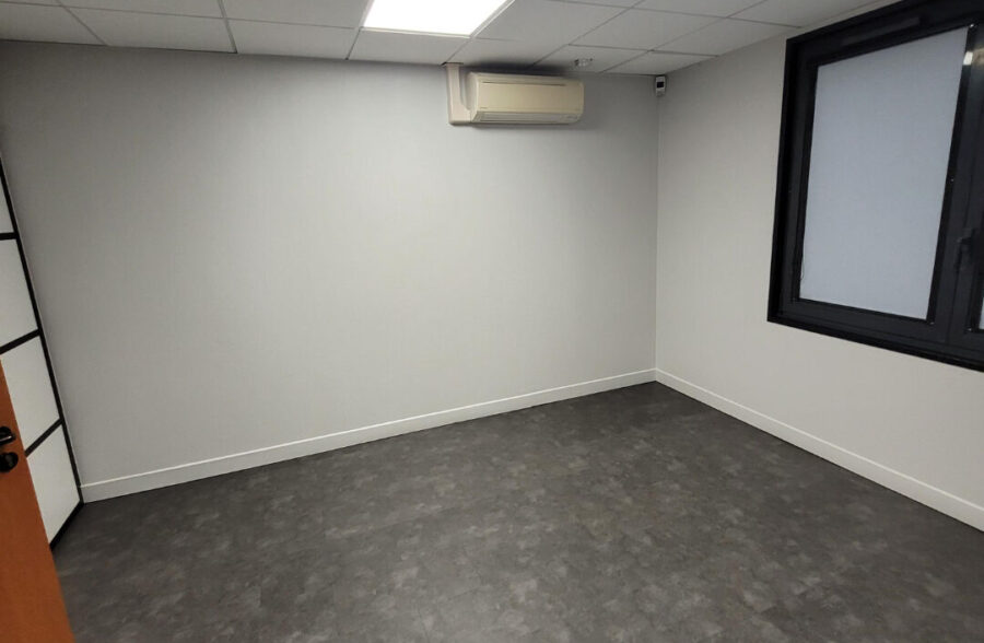 Bureaux 238 m²