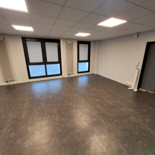 Bureaux 238 m²