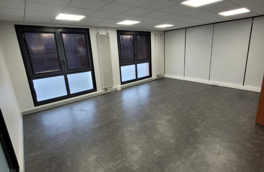 Bureaux 238 m²