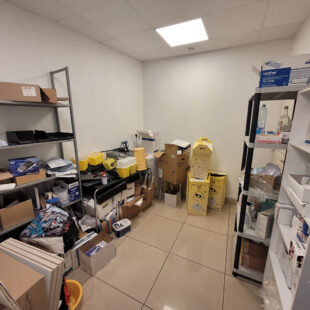 Local professionnel 130 m²