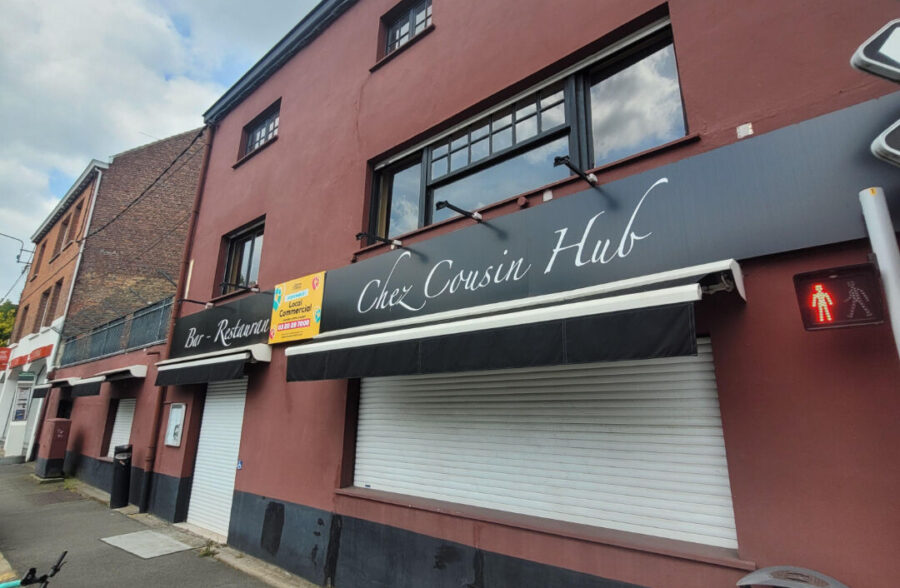 Local commercial 240 m²