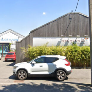 Local commercial 750 m²