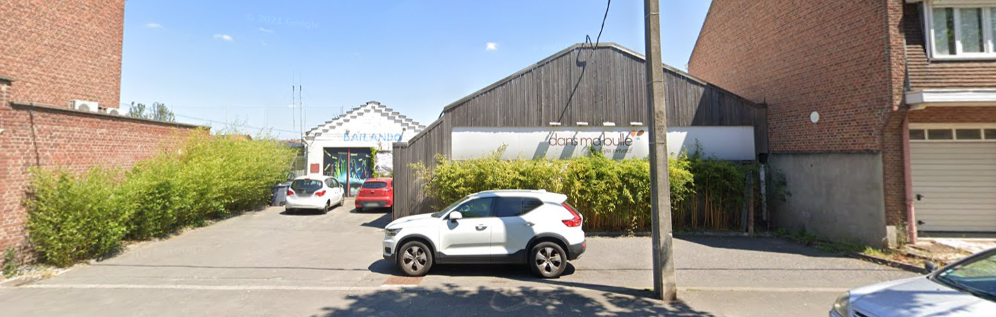 Local commercial 750 m²