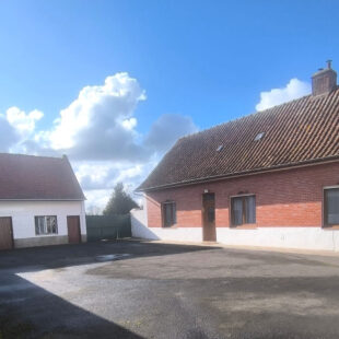 Corps de ferme 145 m² Guarbecque 4 pièce(s)