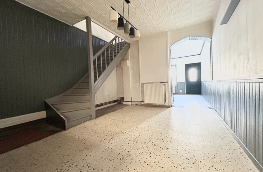 Maison Lillers 1 chambre 2 bureaux Jardin  Sous compromis 