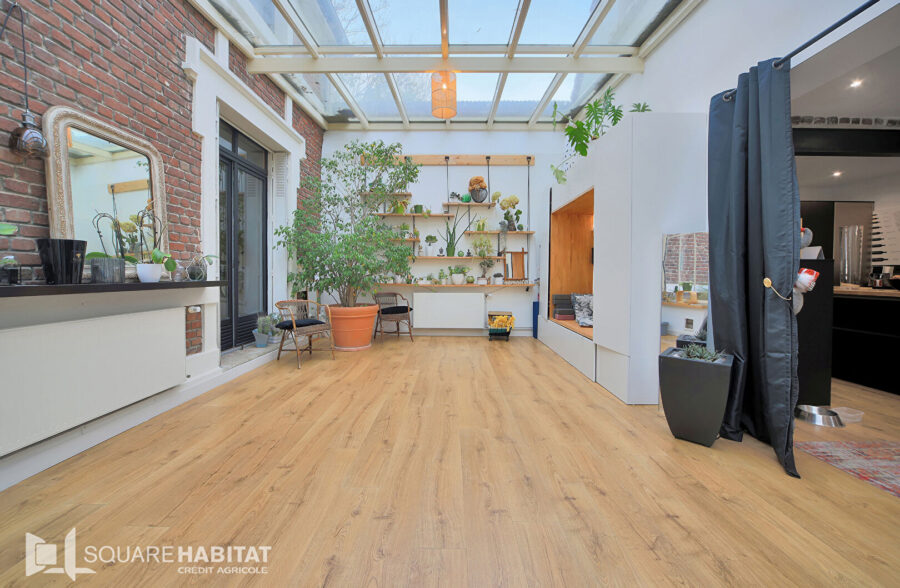 Maison  8 pièce(s) 320 m2