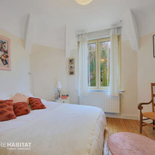 Maison  8 pièce(s) 320 m2