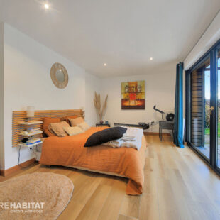 Maison  8 pièce(s) 320 m2