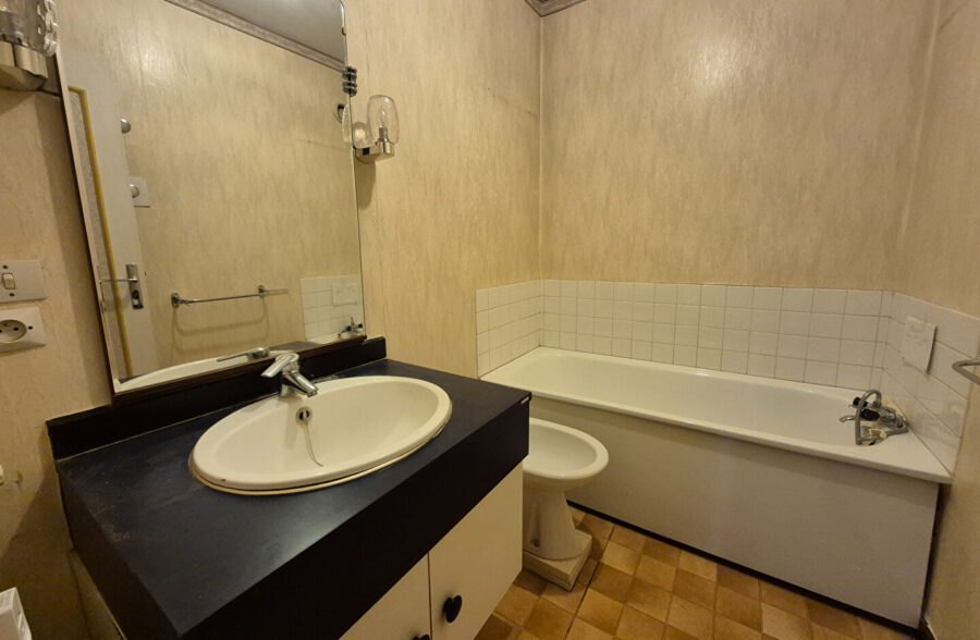 Sublime appartement de 91m² au calme, à rafraîchir