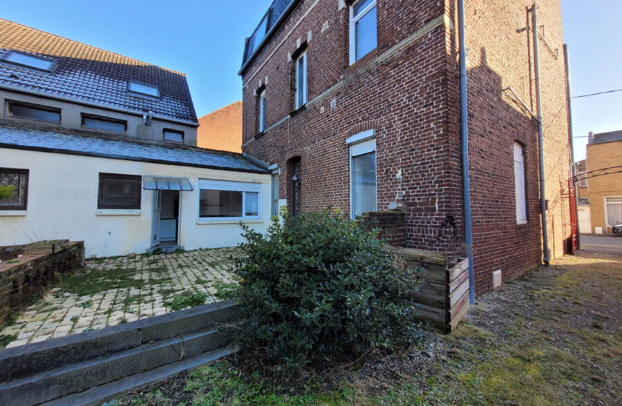 Immeuble Bully Les Mines 230m²