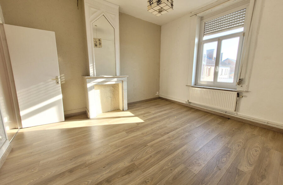 Immeuble Bully Les Mines 230m²