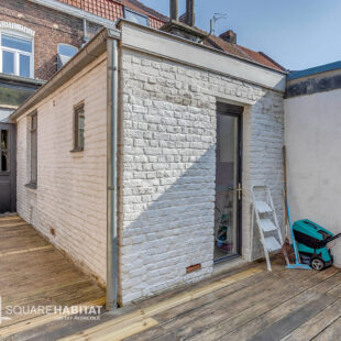 MAISON DE CARACTERE AVEC JARDIN PROXIMITE TRAMWAY