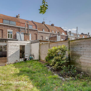 MAISON DE CARACTERE AVEC JARDIN PROXIMITE TRAMWAY