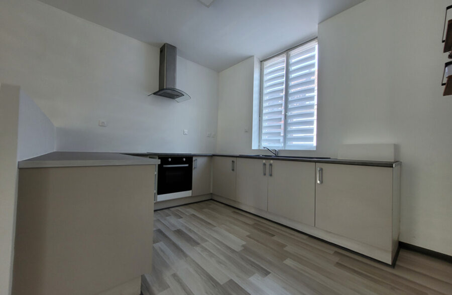 MAISON IMPECCABLE 148.7 m² à TOURCOING (59200)