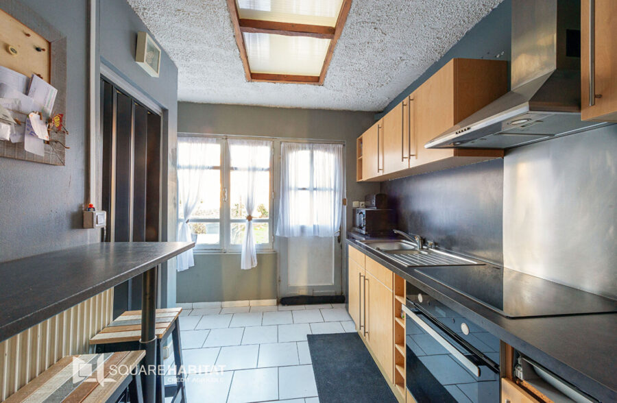 MAISON DE VILLE 5 CHAMBRES EN SEMI PLAIN PIED