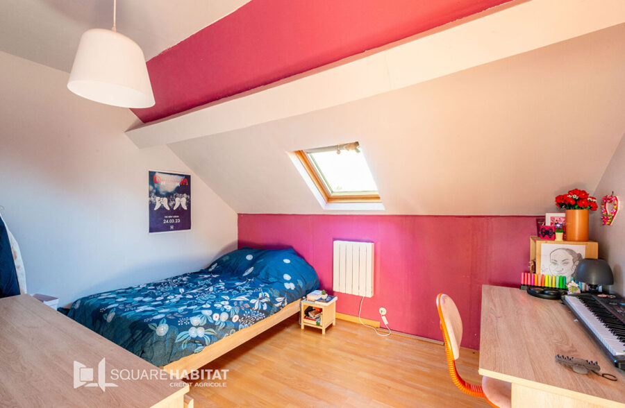 MAISON DE VILLE 5 CHAMBRES EN SEMI PLAIN PIED