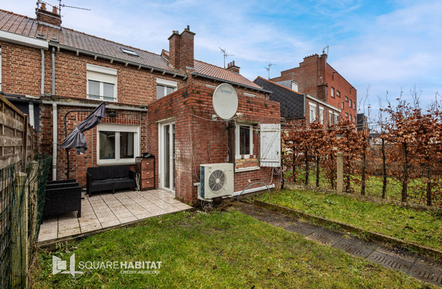 EXCLUSIVITE FACHES THUMESNIL : MAISON TYPE BATIR, 4 CHAMBRES, JARDIN, GARAGE ET CAVE.