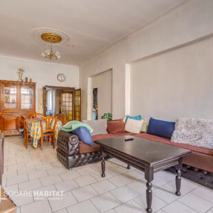 Maison 200m² à travaux avec un grand potentiel + Garage + cours extérieur, 144 000 € FAI !!!!