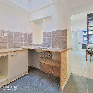 Maison de ville 45m²  Sous compromis 