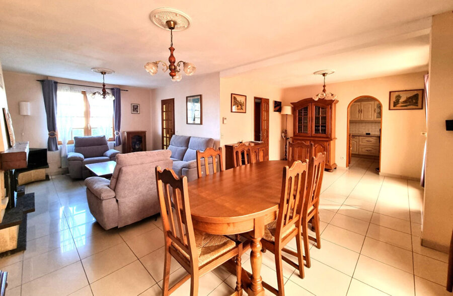 individuelle  4 chambres + bureau