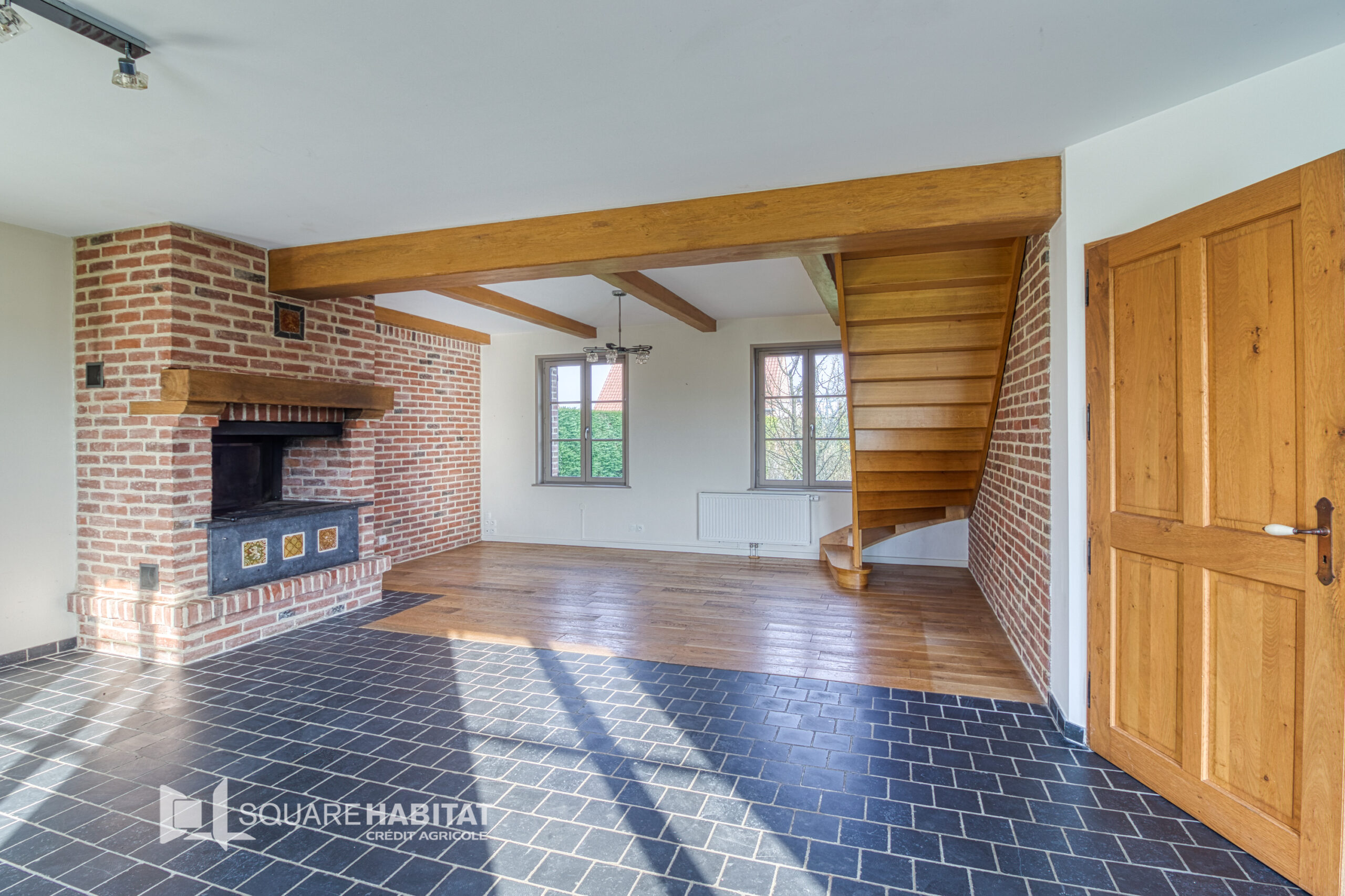 Maison d’exception, semi plain-pied de 195m2 à Eecke