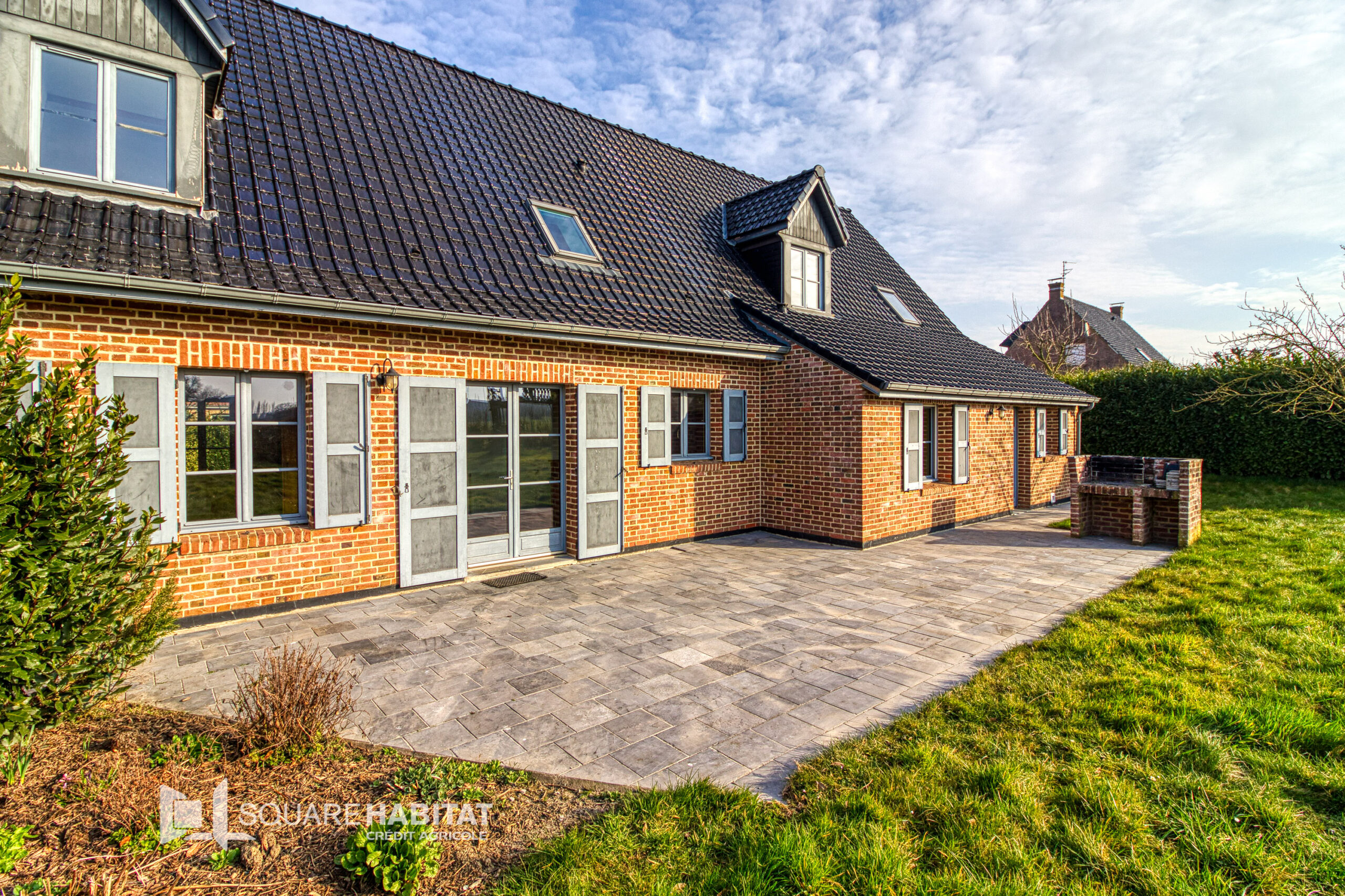 Maison d’exception, semi plain-pied de 195m2 à Eecke