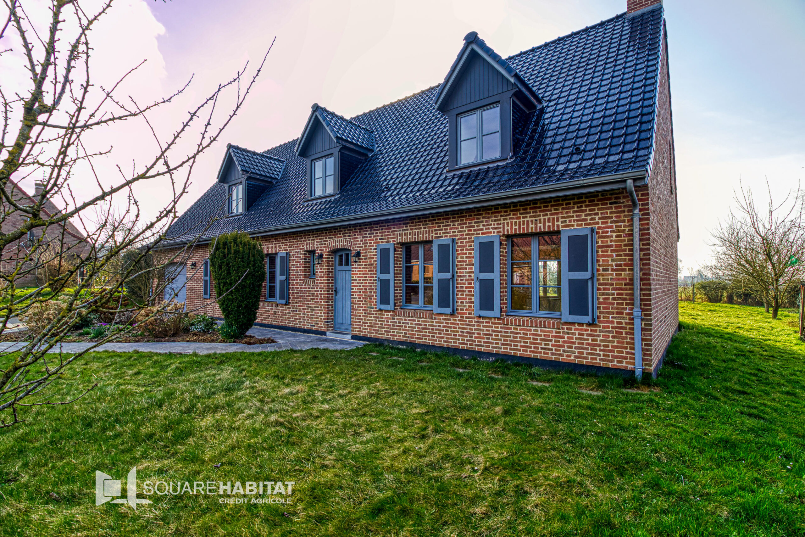 Maison d’exception, semi plain-pied de 195m2 à Eecke