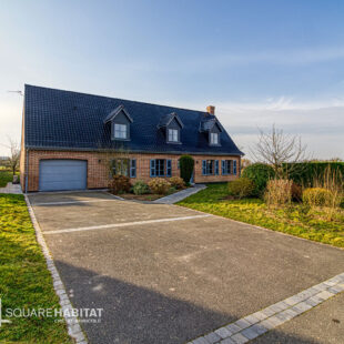 Maison d’exception, semi plain-pied de 195m2 à Eecke