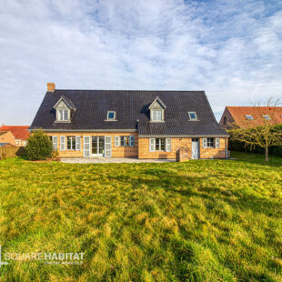 Maison d’exception, semi plain-pied de 195m2 à Eecke