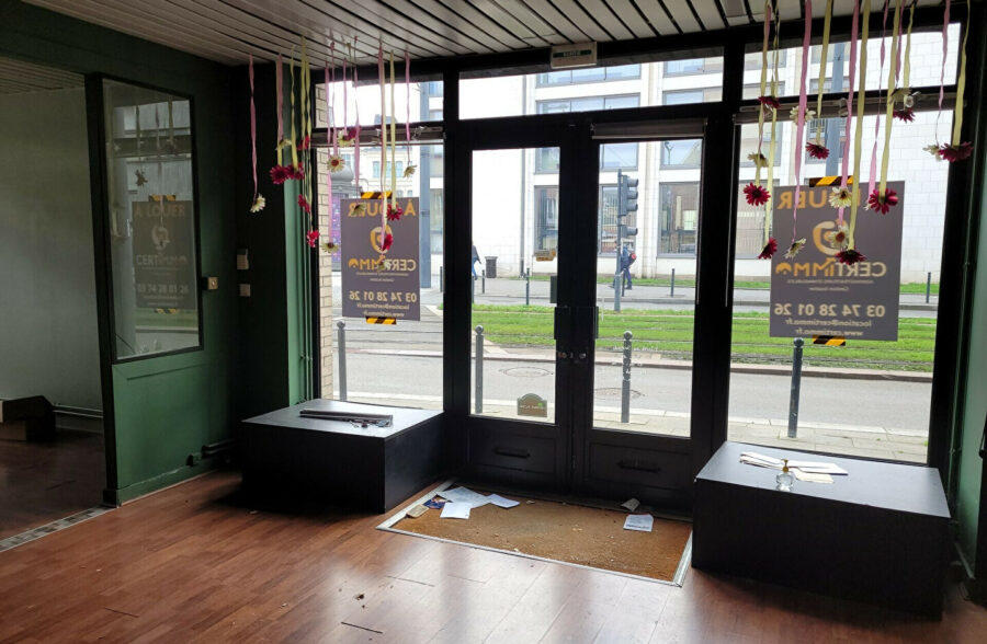Local commercial 83 m²