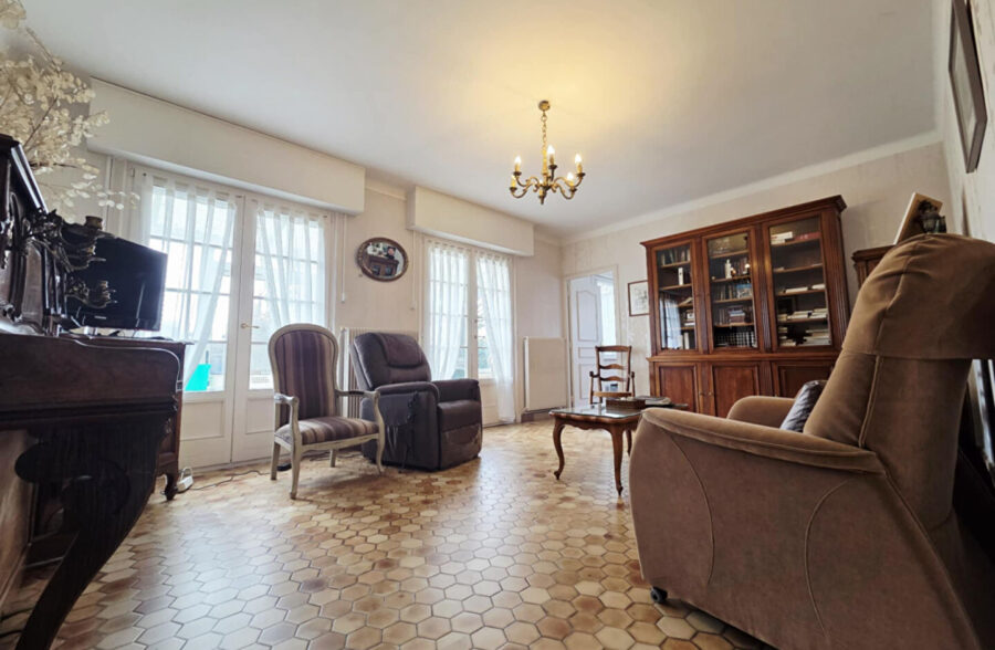 Maison d’architecte sur Noeux les >Mines en semi plain pied